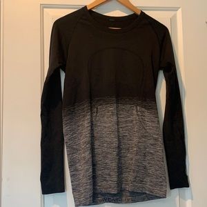 Lululemon athletic shirt